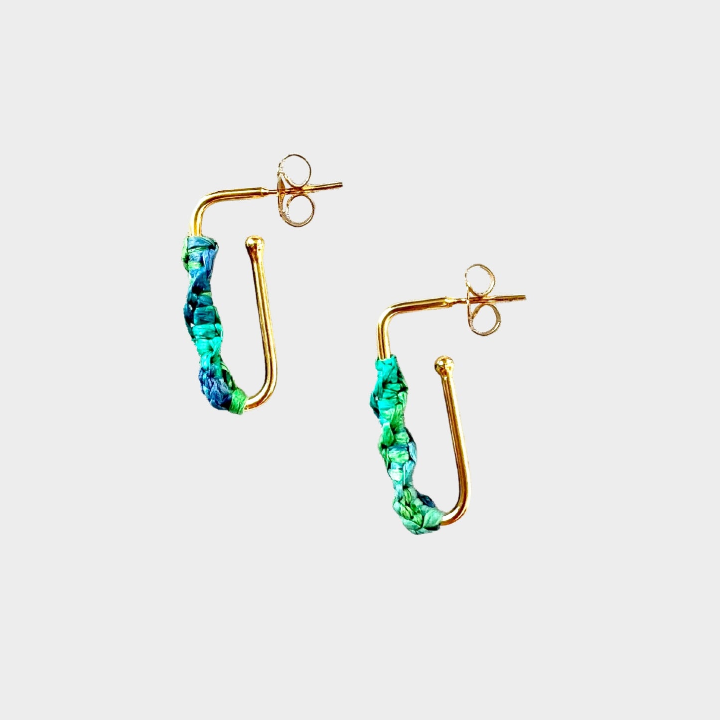 The Seeds Raffia Studs
